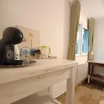 The Tiny House For 2 Chalet