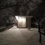 The Tiny House For 2 Chalet Brasov