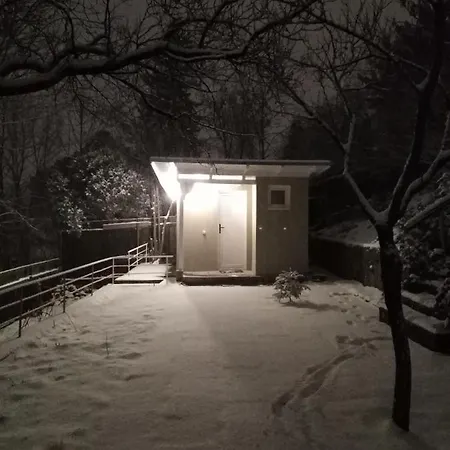 The Tiny House For 2 Dağ evi Braşov