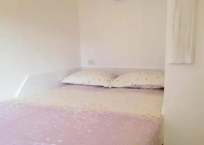 The Tiny House For 2 *